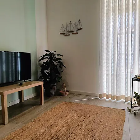Grey And Green, Modern 2-bedroom Apartment, Ac, Location At Faro's Historic Centre Apartment Faro