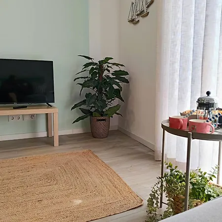 Grey And Green, Modern 2-bedroom Apartment, Ac, Location At Faro's Historic Centre Apartamento